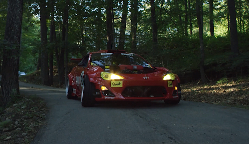 จับ Toyota 86 ยัดเครื่อง Ferrari มาใช้จริงความมันส์จึงบังเกิด