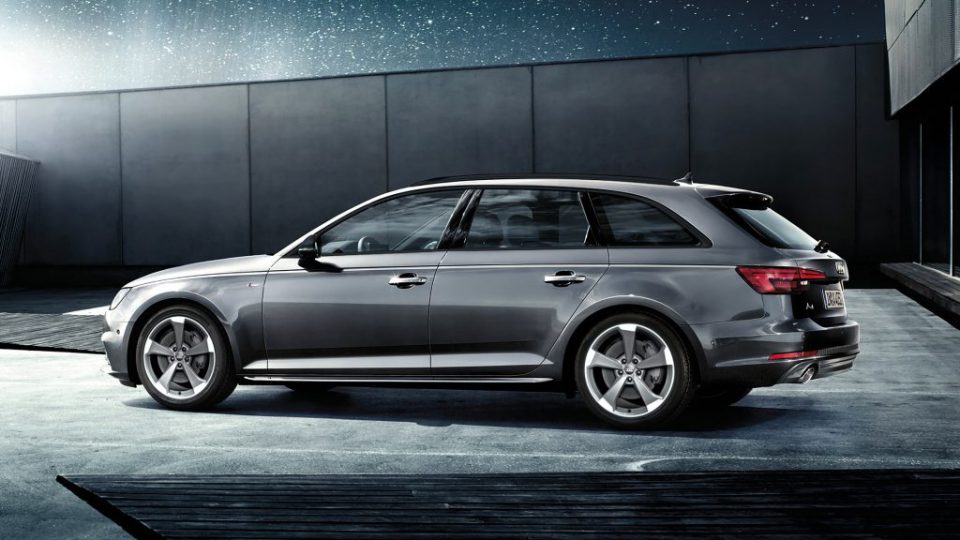 Audi ยกทัพรถผู้บริหาร รถทดลองขับป้ายแดงครบทุกรุ่น เอาใจคนรักอาวดี้ ราคาเริ่มต้น 1.699 ล้านบาท