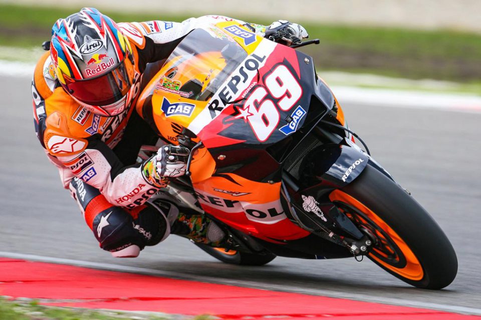 MotoGP เตรียมยกเลิกหมายเลข 69 เพื่อเป็นเกียรติแก่ 'นิคกี้ เฮย์เด้น' อดีตแชมป์โลกผู้ล่วงลับ