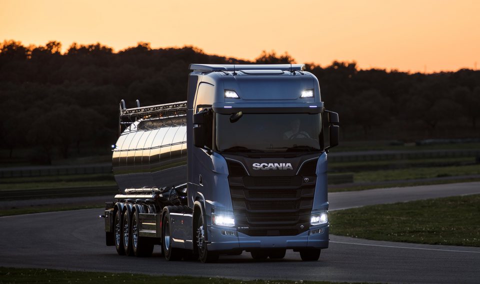 Scania เพิ่มศักยภาพความแข็งแกร่ง ในกับการเปิดตัว โรงงานแห่งใหม่ - รถบรรทุกรุ่นใหม่ 6 รุ่นแรก ในไทย
