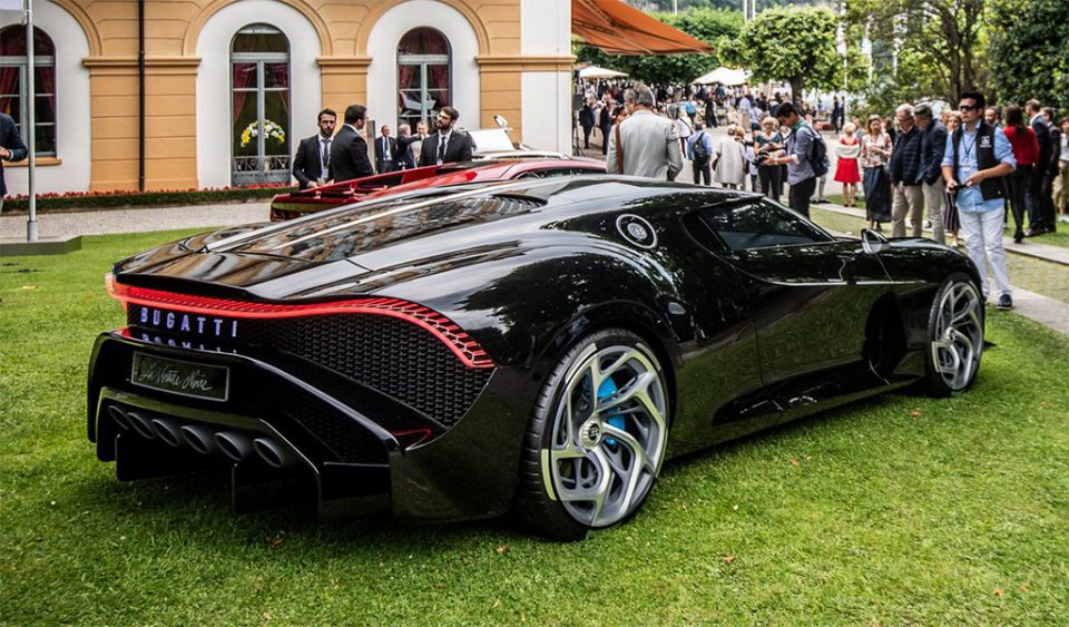 Bugatti La Voiture Noire ชนะรางวัลการออกแบบยอดเยี่ยม