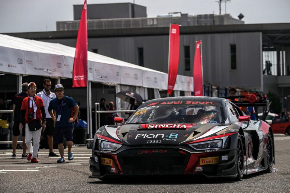 "ภูริต" นำม้วนเดียวจบ ผงาดแชมป์ที่ 2 ของปี ในศึก Audi R8 LMS Cup 2019 ที่ญี่ปุ่น