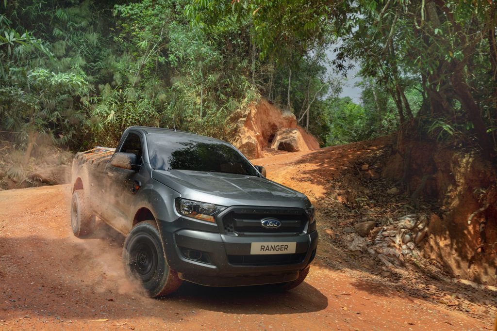 ท้าพิสูจน์ความทรหด!! "Ford Ranger" ตะลุยเส้นทางสายบุญขึ้นเขาคิชฌกูฏ