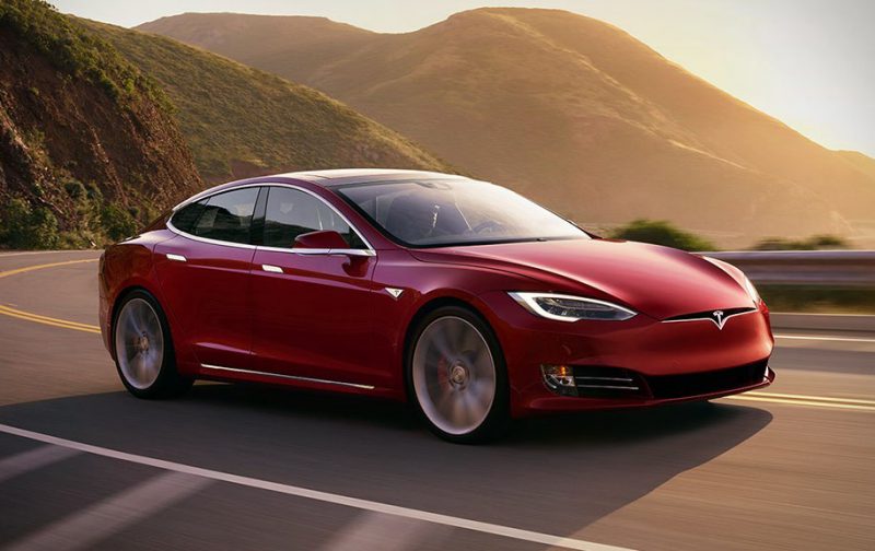 Tesla หั่นราคา Model S และ Model X