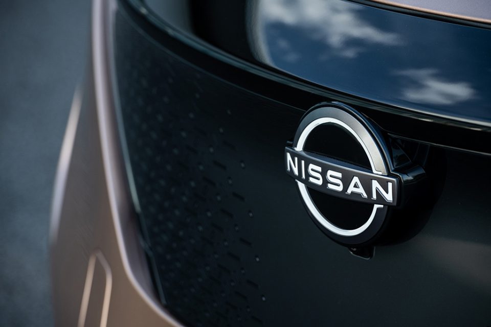 Nissan เปิดตัวโลโก้ใหม่ในรอบ 2 ทศวรรษ