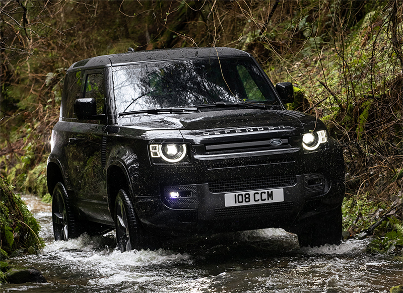 Land Rover Defender V8