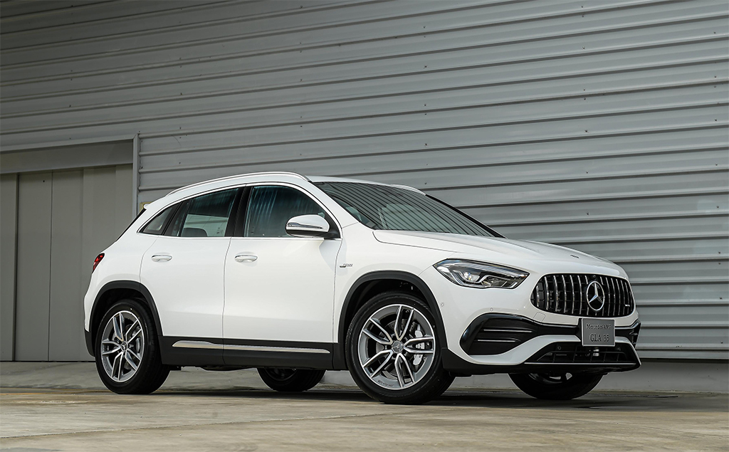 Mercedes-AMG GLA 35 4MATIC