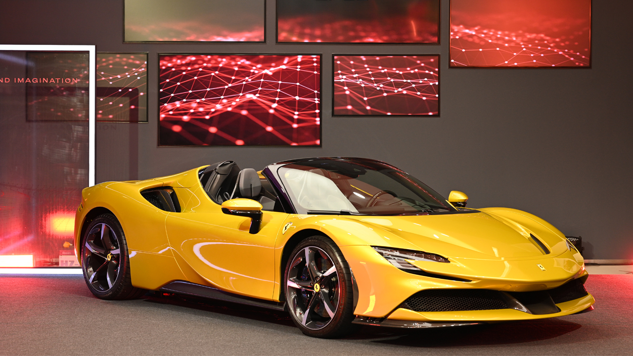 Ferrari SF90 Spider