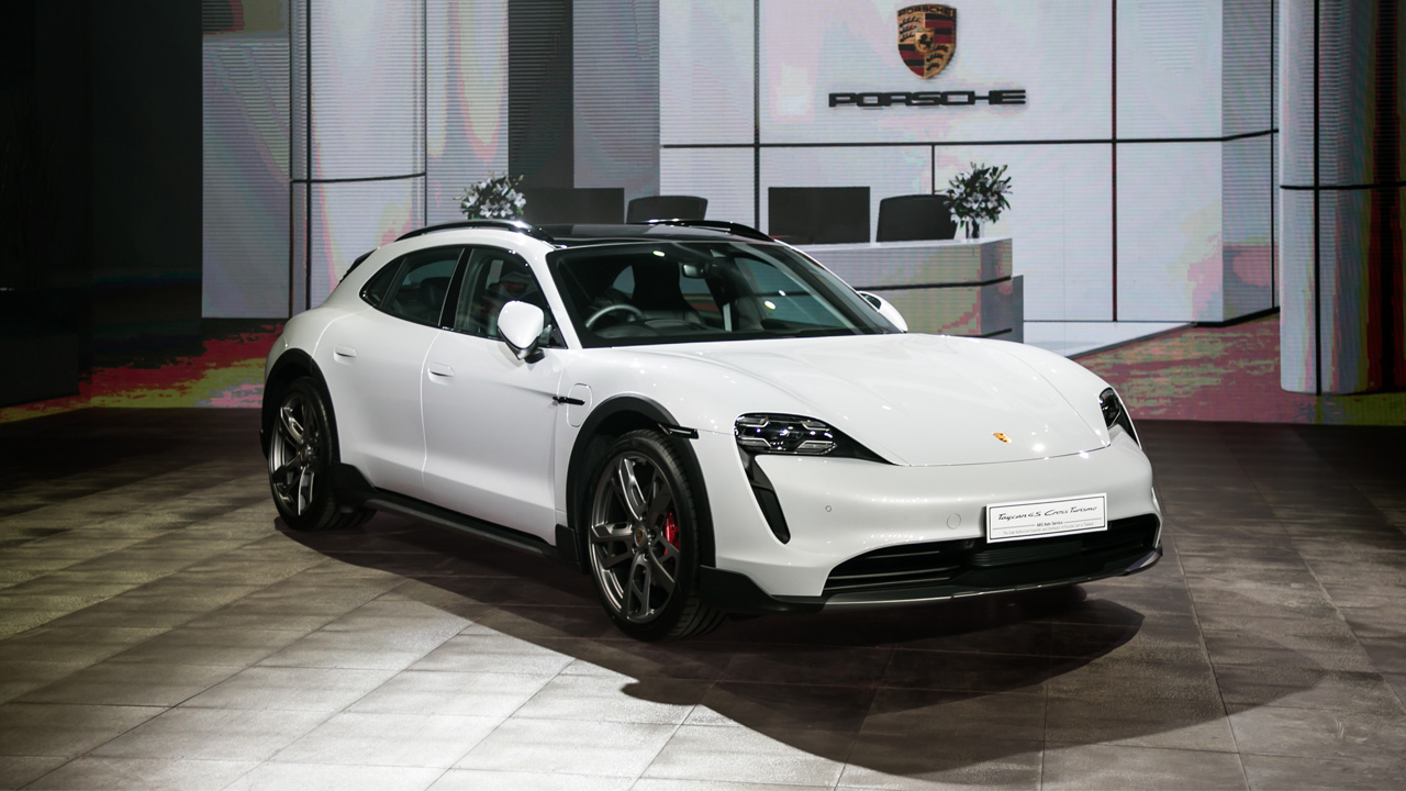 Porsche Taycan Cross Turismo