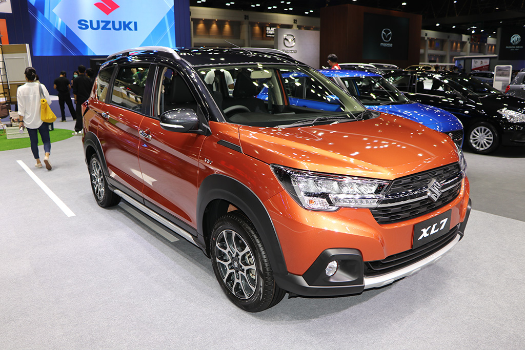 Suzuki XL7