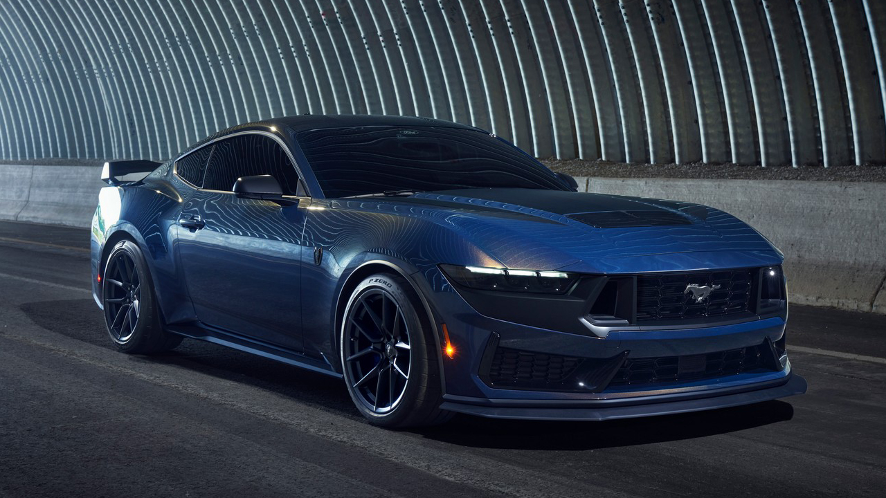 2024 Ford Mustang Dark Horse