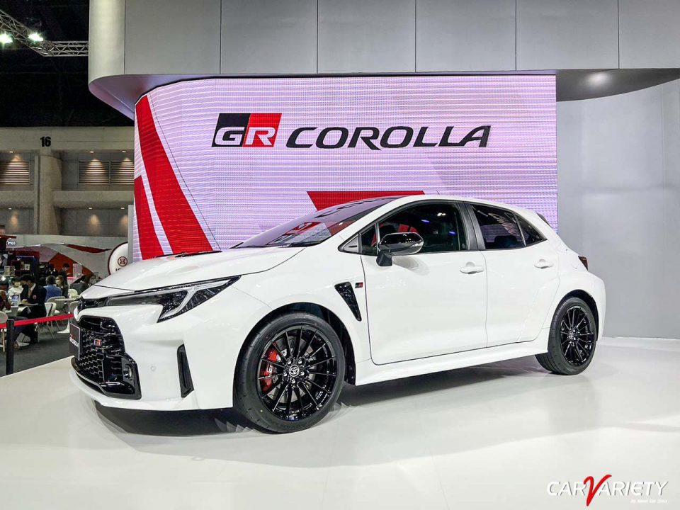 Toyota ส่ง GR Corolla พร้อมเปิดตัว Corolla CROSS 1.8 Sport Plus ใหม่ ลุยงาน Motor Expo 2022
