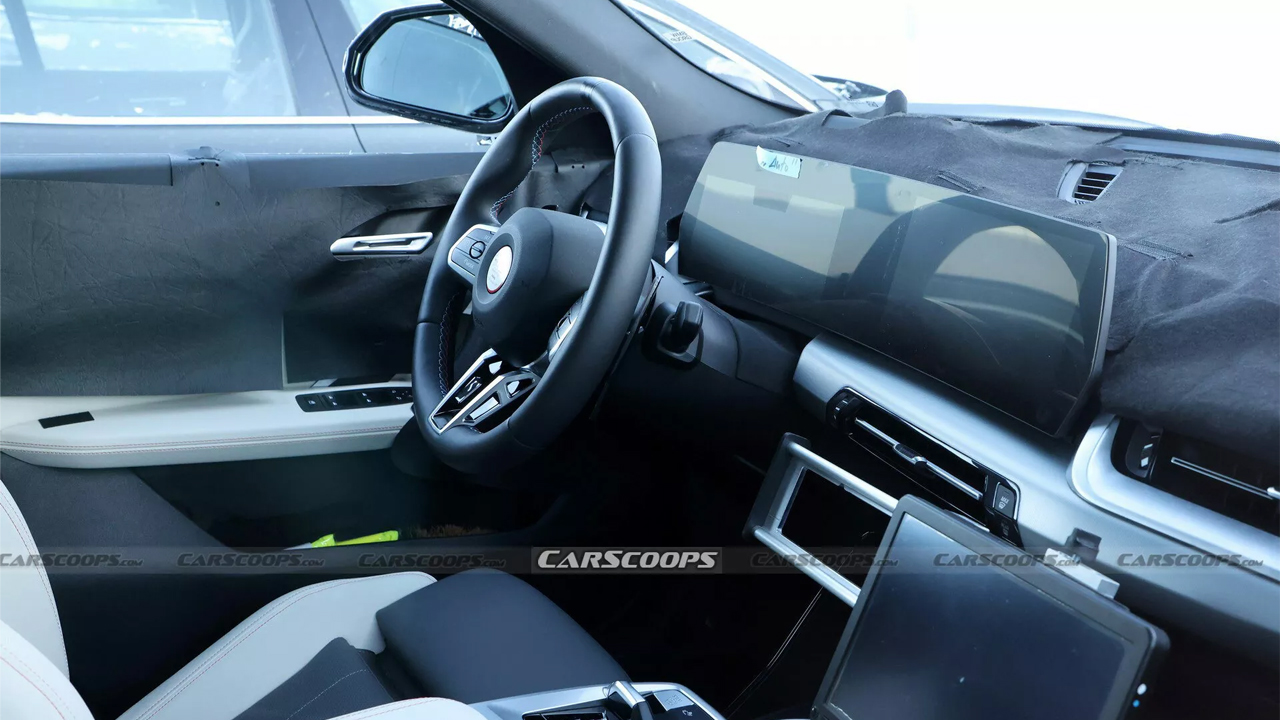 หลุดครั้งแรกภาพห้องโดยสาร BMW X2 เจเนอเรชั่นใหม่ ก่อนเปิดตัวปลายปี 2023