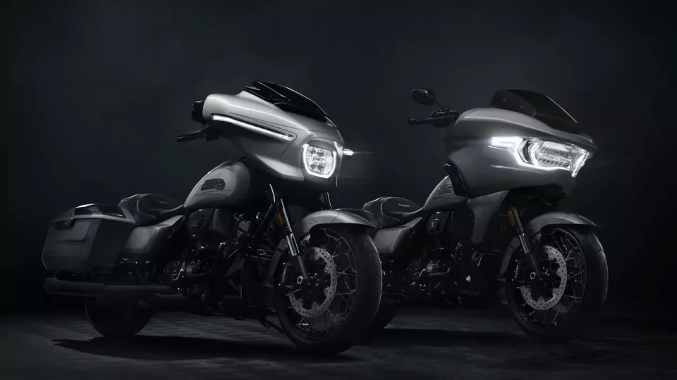 Harley-Davidson เผยโฉมรถมอเตอร์ไซค์รุ่น CVO Street Glide และ CVO Road Glide ใหม่ล่าสุด