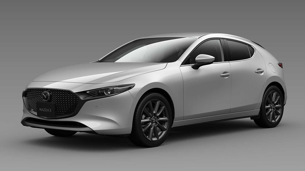 2024年 Mazda3が大画面＆新色で日本デビュー