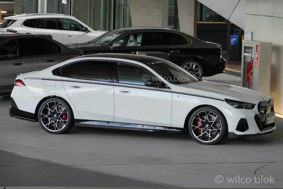 หลุดภาพชุดแต่ง M Performance สำหรับตระกูล BMW 5-Series ใหม่