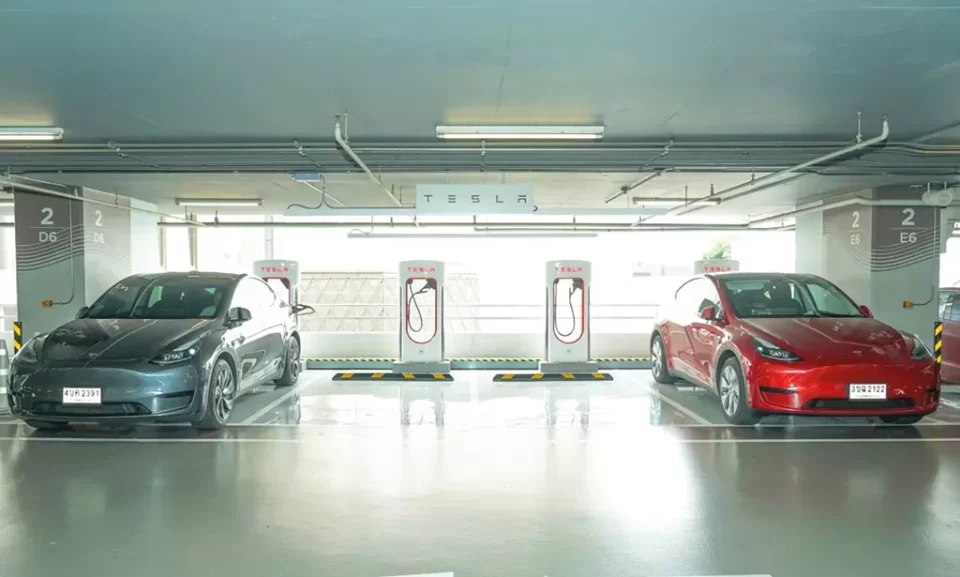ICONSIAM เปิดสถานีบริการชาร์จรถยนต์ไฟฟ้า Tesla Supercharging สะดวกรวดเร็วใน 15 นาที