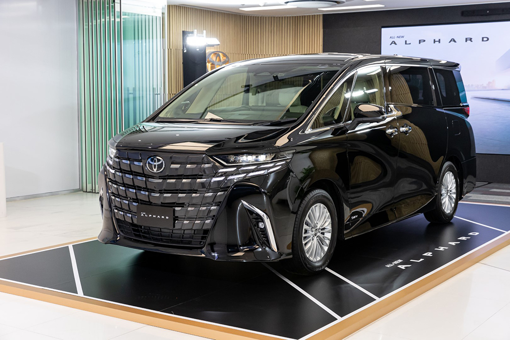 All New Toyota Alphard Vellfire Carvariety