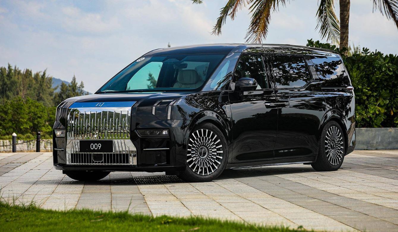 2024 Zeekr 009 รถยนต์ MPV ไฟฟ้าวิ่งไกล 822 กม. เปิดราคาในจีนเริ่มต้น 2.5 ล้านบาท