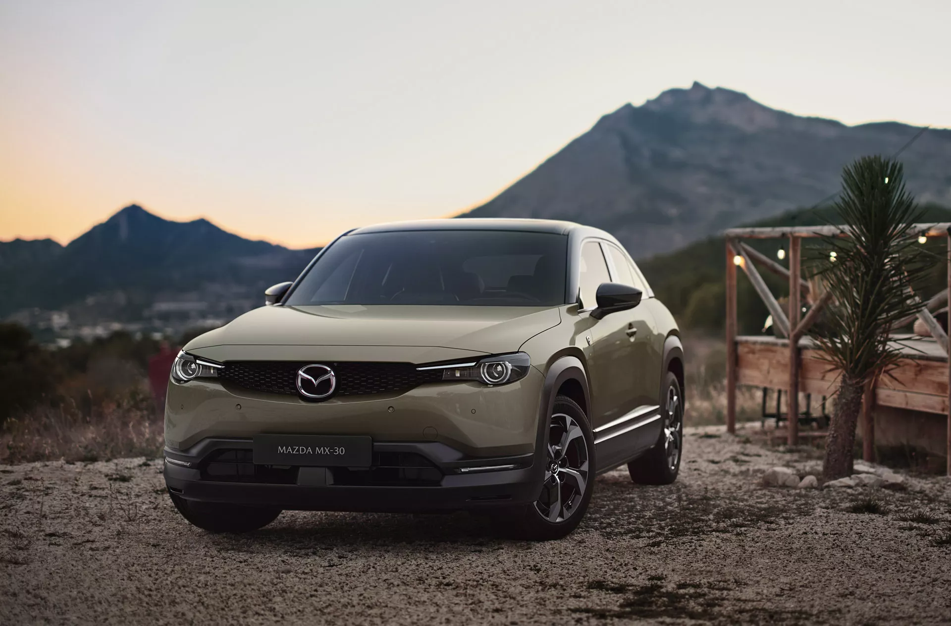 Mazda จะใช้ระบบและซอฟต์แวร์ในรถยนต์เหมือนกับ Toyota มากถึง 90% ในอนาคต