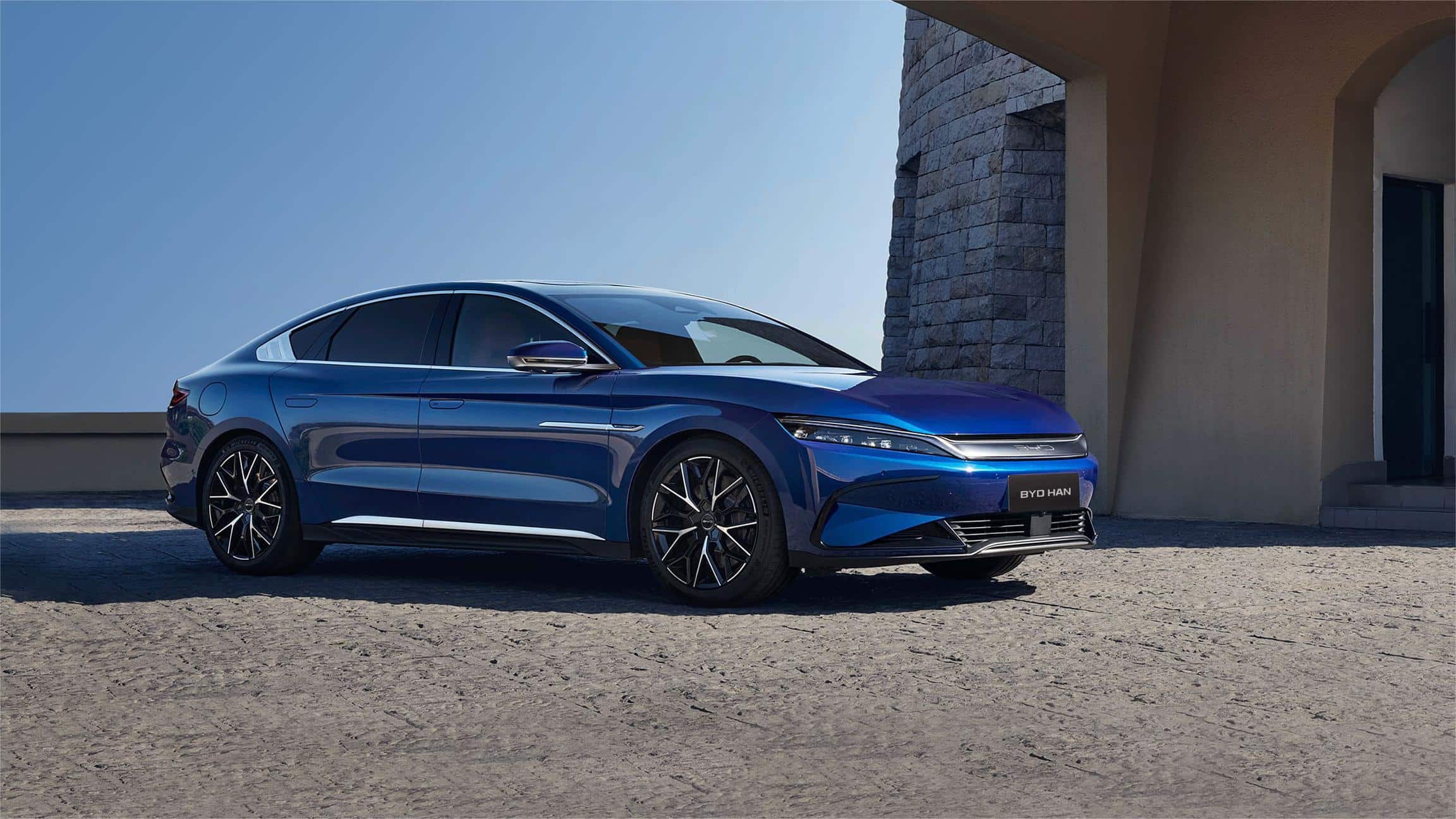 จีนกำลังจะแซงหน้าญี่ปุ่น กลายเป็นผู้ส่งออกรถยนต์อันดับ 1 ของโลก