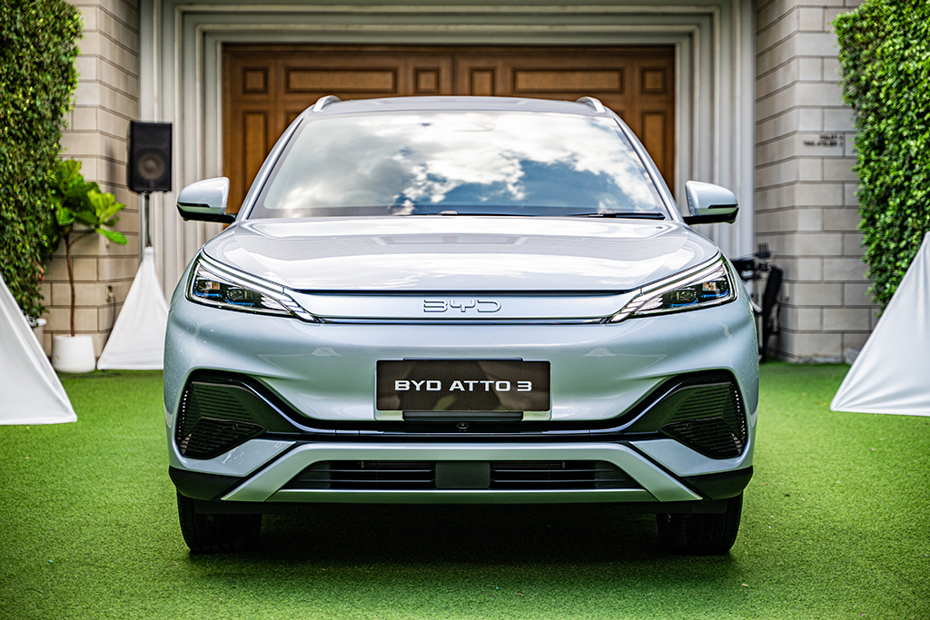 BYD ATTO 3 รุ่นปี 2024 ปรับการตกแต่งภายใน อัปเกรดซอฟต์แวร์ใหม่ เริ่มต้น 899,900 บาท